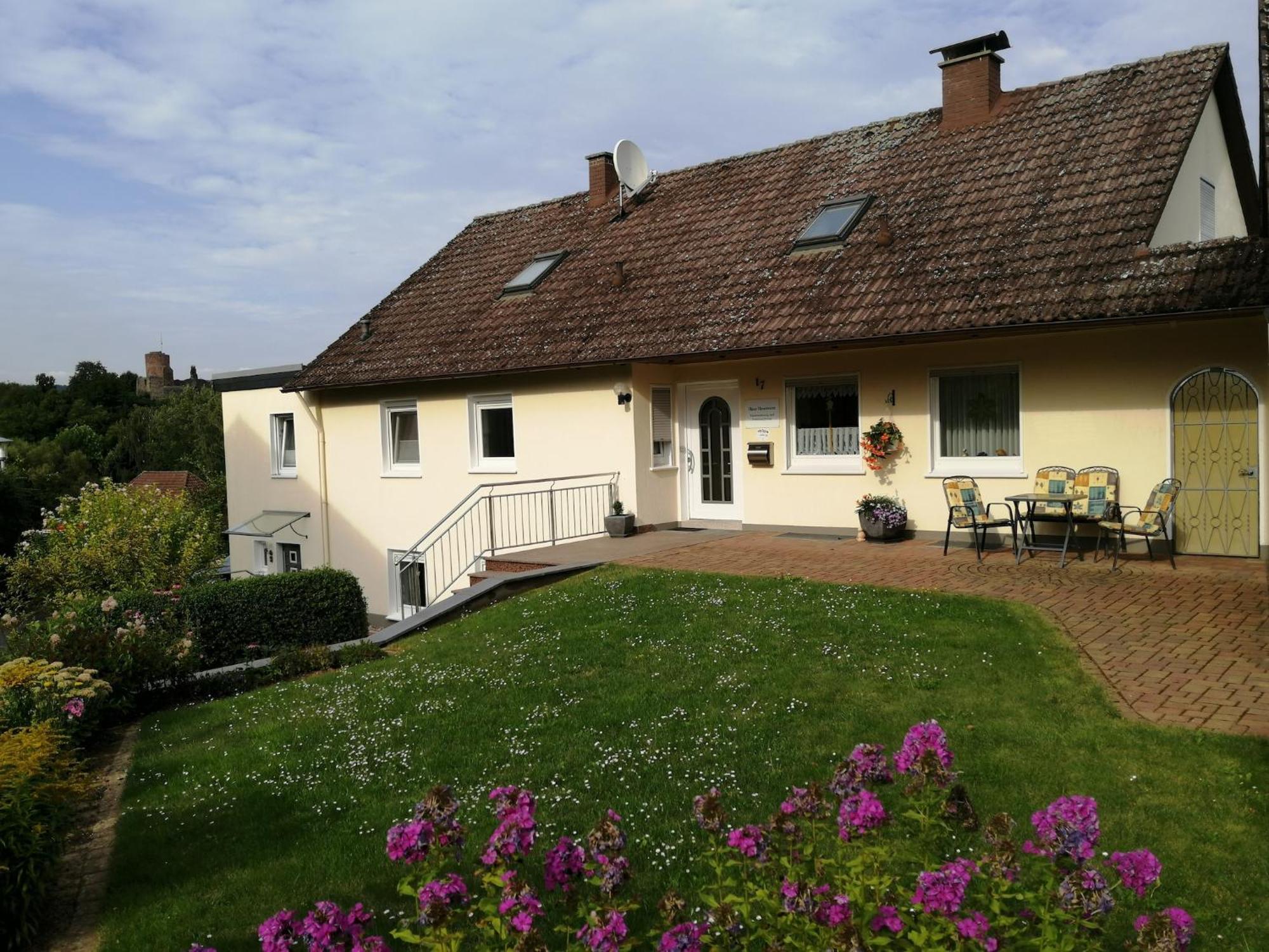 Flat In Polle Near The Forest Exterior foto